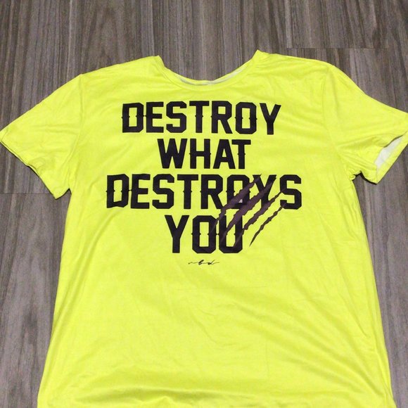 Mens stylish modern fashion t shirt asian size L - Picture 1 of 2